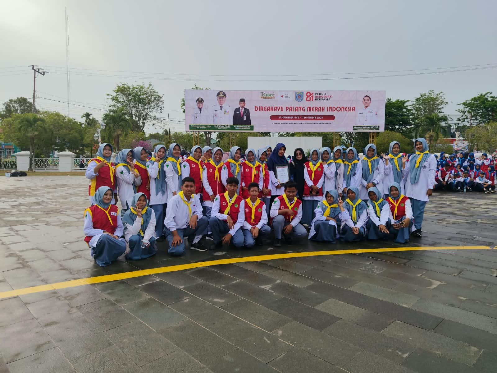 Peringati HUT PMI Ke-81, MAN Paser Hadiri Upacara dan Sabet Penghargaan Pembina PMR Terbaik Se-Kabupaten Paser